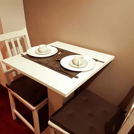 Couette-café Della Stazione 4*